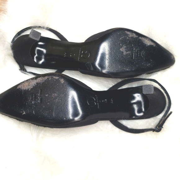 St. John Black Embellshed fabric low slingback Heels 7.5AA - Picture 8 of 10